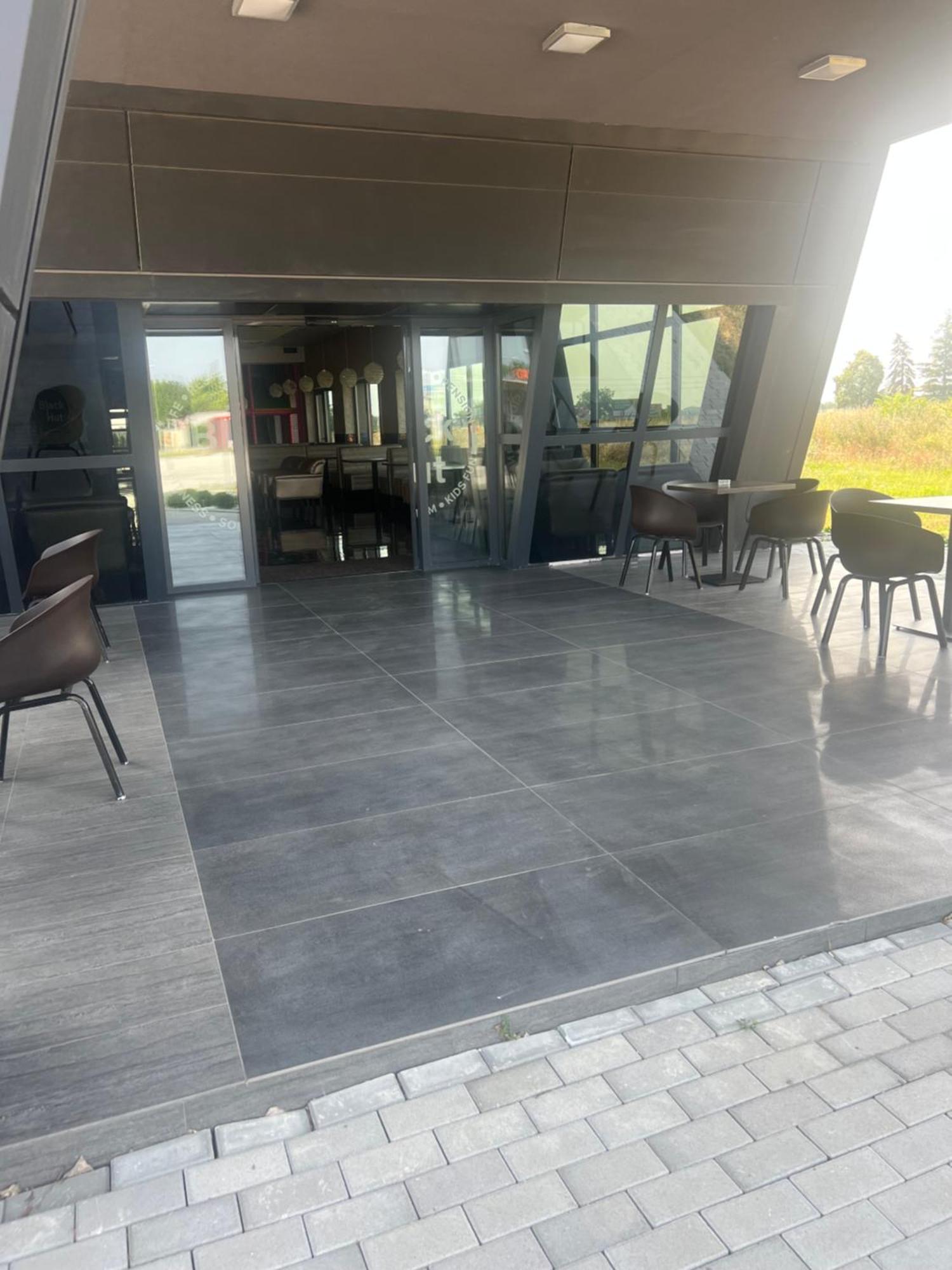 Penzion Black Hut Dunajská Streda Zewnętrze zdjęcie